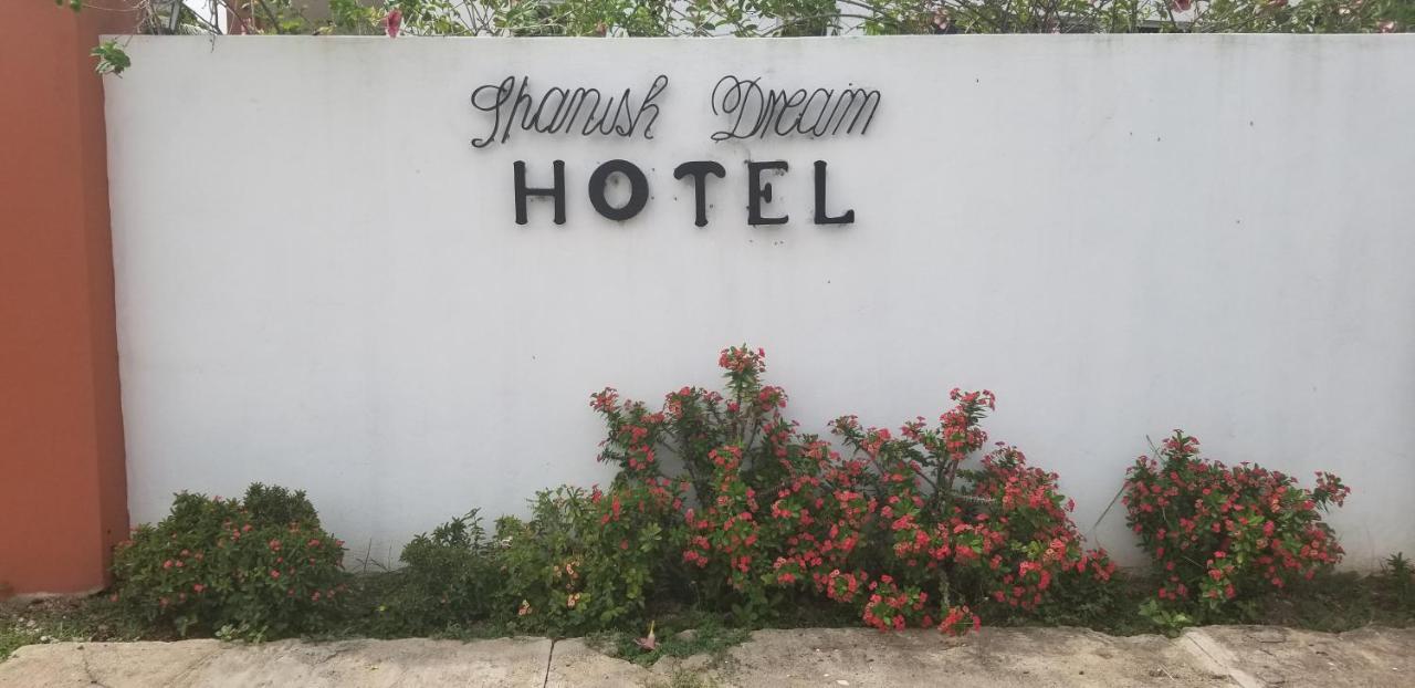 Spanish Dream Hotel Kingston Luaran gambar